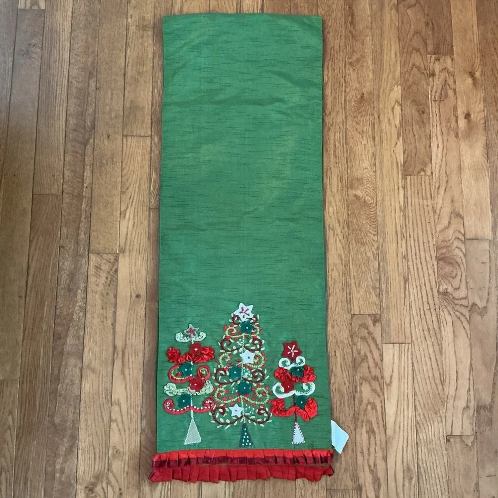 Pier 1 Imports Green Christmas Tree Ribbon Table Runner